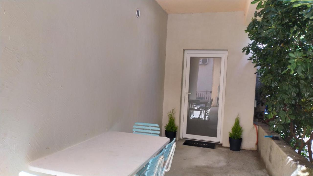 Apartment Skavo Baska Voda Exterior photo